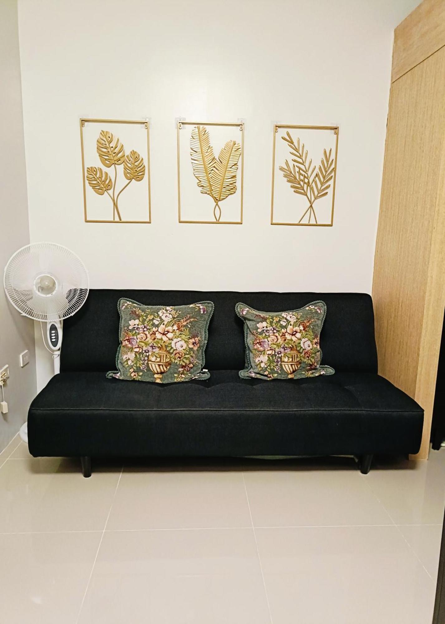 Grass Residences Rendezvous Sm North Edsa Qc Manila Exterior foto